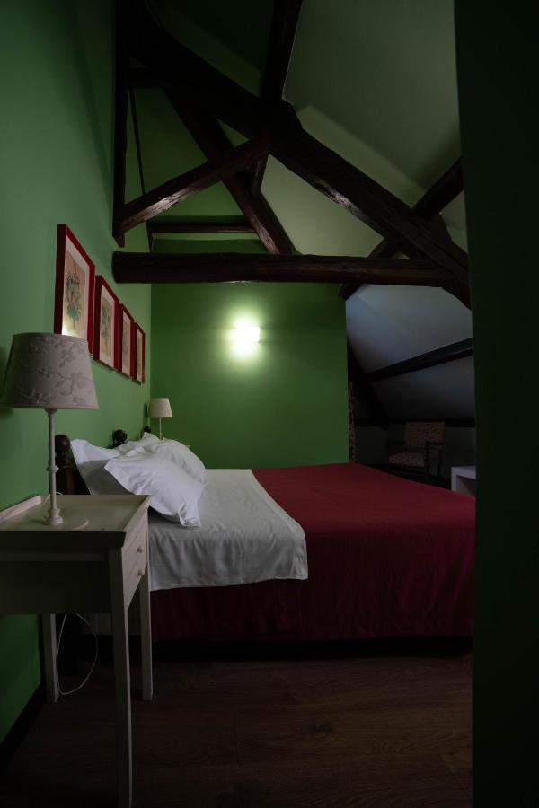 Hotel Villa Dorata Николози Екстериор снимка