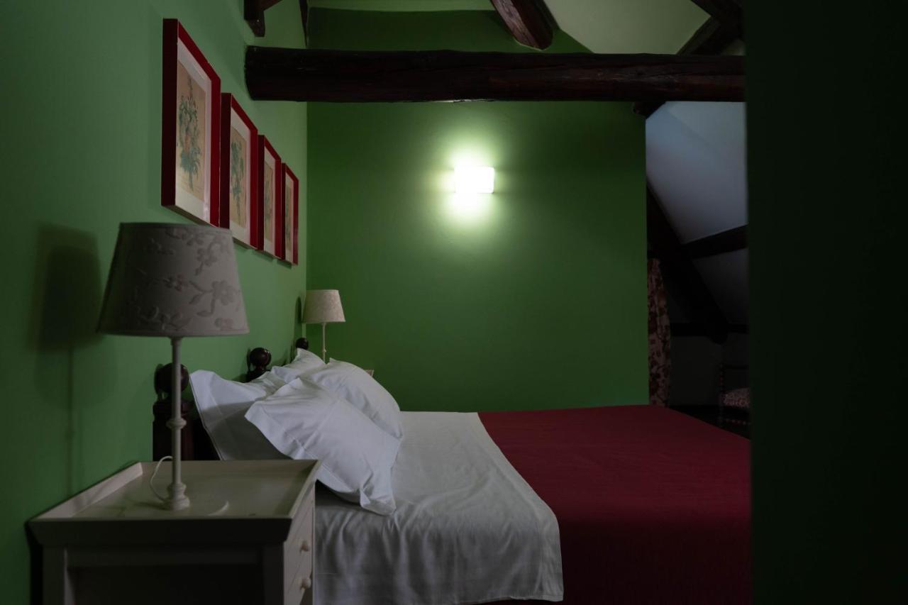 Hotel Villa Dorata Николози Екстериор снимка