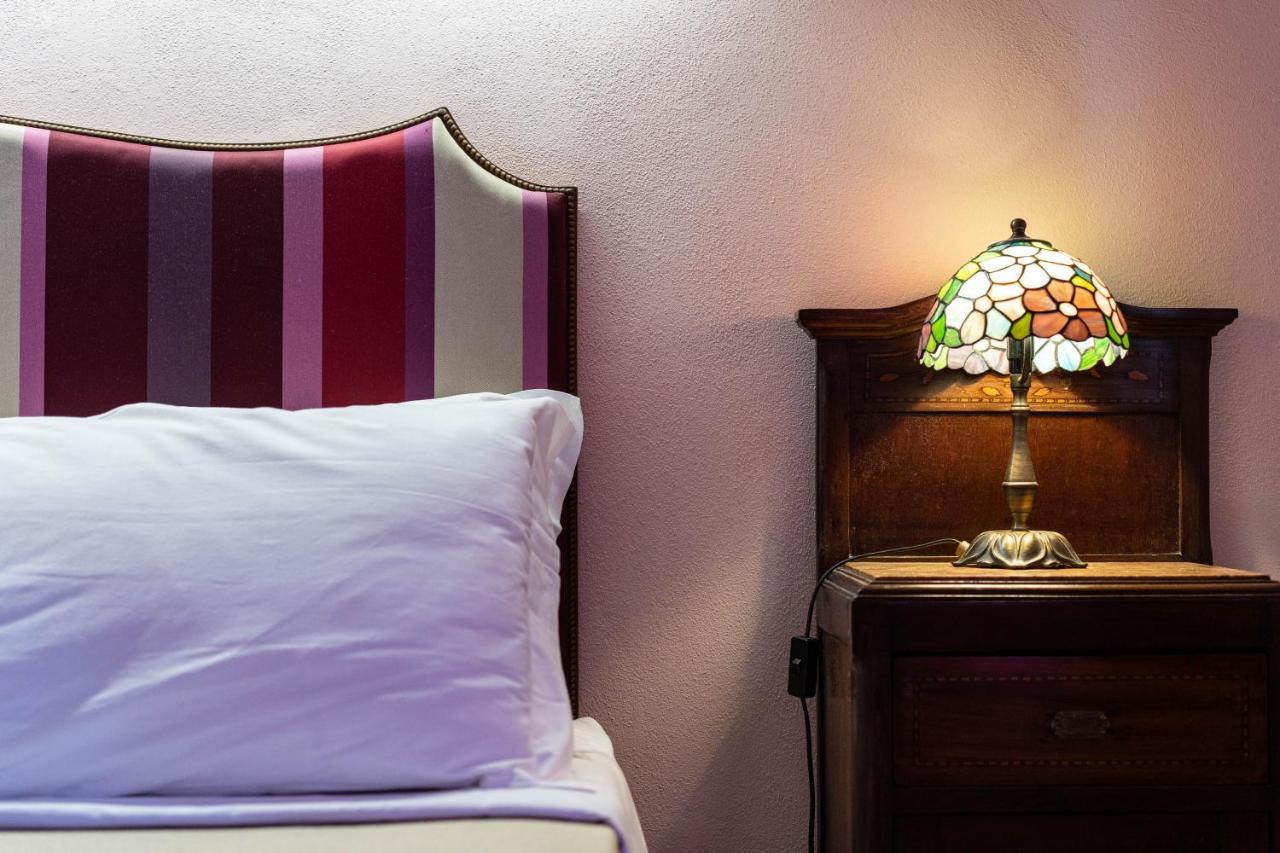 Hotel Villa Dorata Николози Екстериор снимка