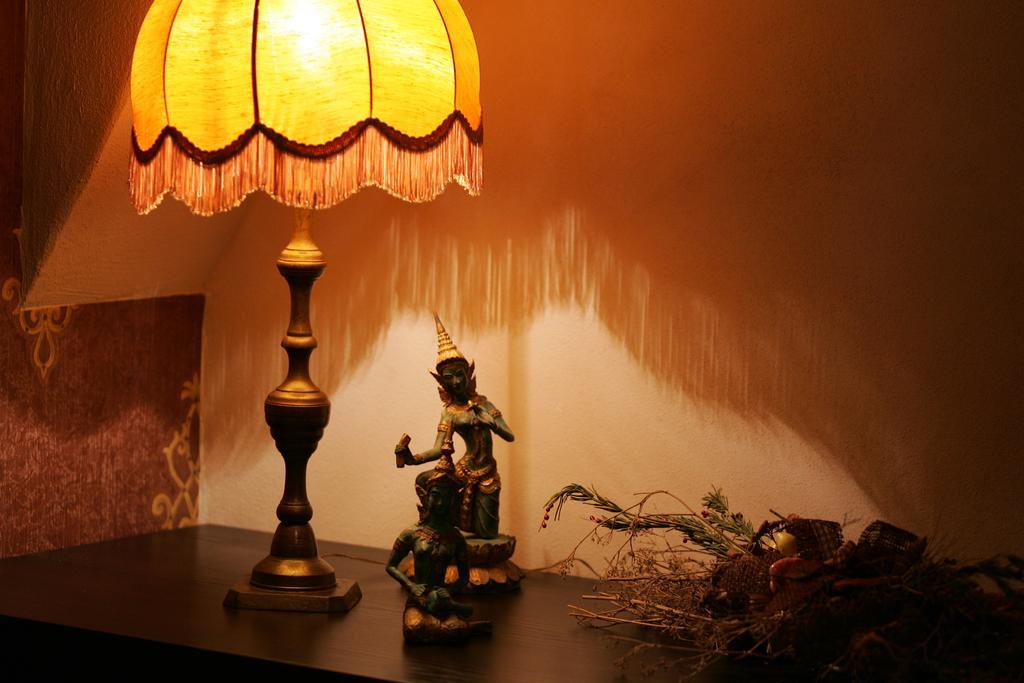 Hotel Villa Dorata Николози Екстериор снимка