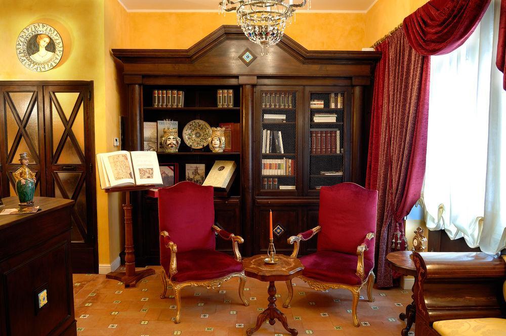 Hotel Villa Dorata Николози Екстериор снимка