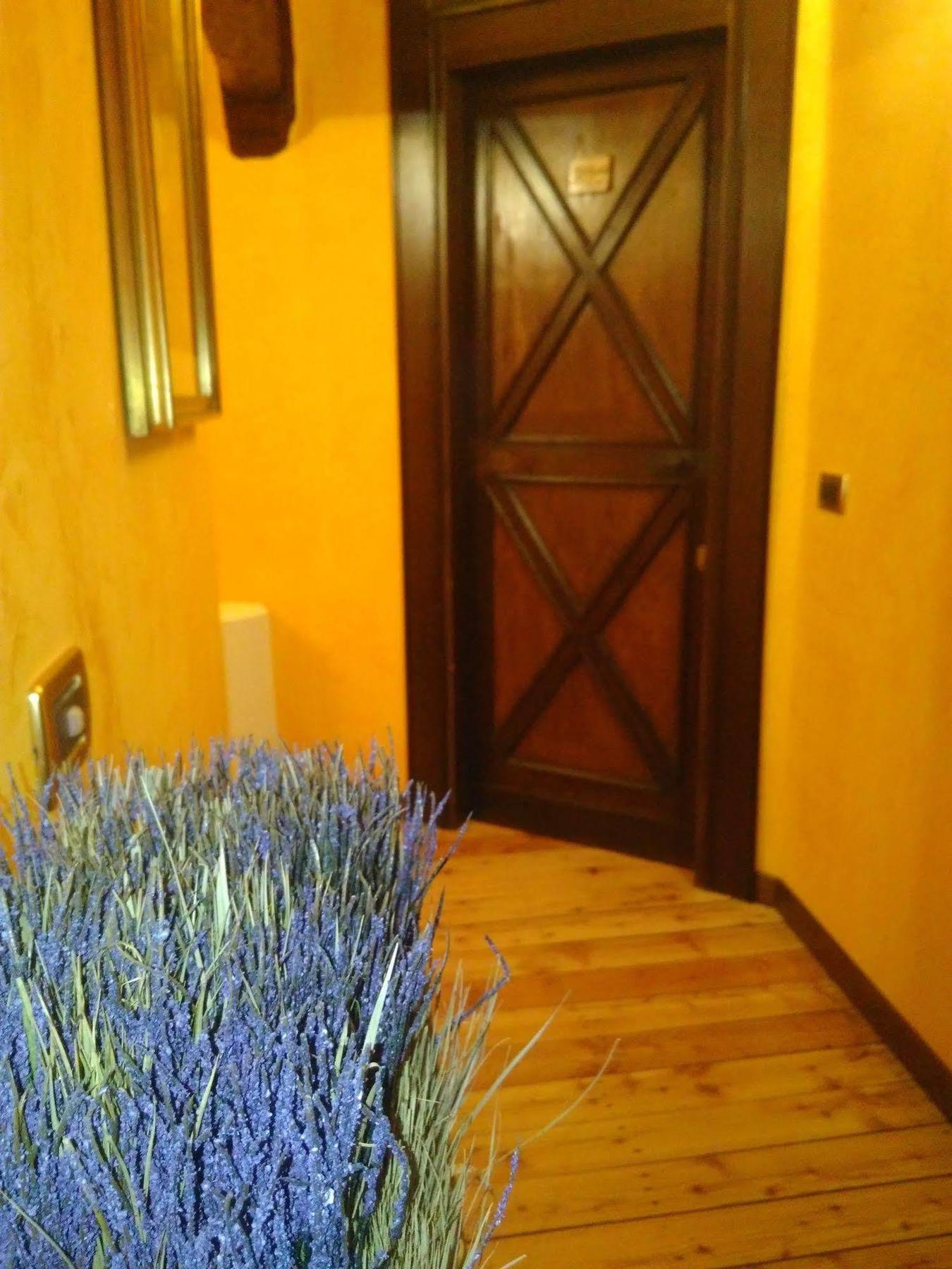 Hotel Villa Dorata Николози Екстериор снимка